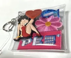 ガチャ詰めポーチ　赤&ピンク