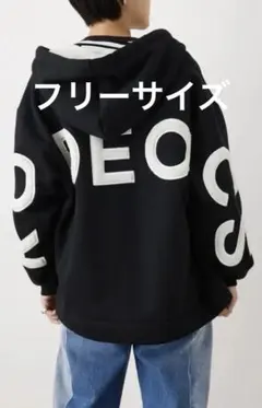 ジップパーカー❷のサムネイル