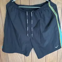 ナイキ　DRI-FIT ショートパンツ サイズXL 黒/青/黄色　中古