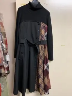 ブルーレーベルクレストブリッジ　タータンチェック ニットコンビ