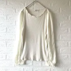 earth music&ecology パール付きリブトップス シアー袖 M