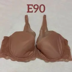 D'LINGE ディノス　E90 ブラジャー グラマーサイズ　モールドカップのサムネイル