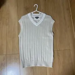 ユニクロ ノースリーブニット
