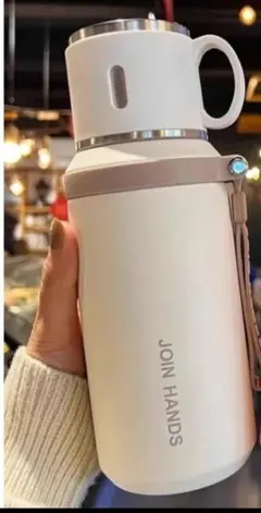 Item thumbnail for item ec9f2d6b-5de3-4c91-aaef-e4bfdd4e4cdc