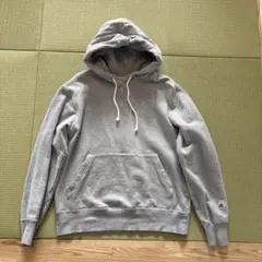 Champion グレー フード付きパーカー Mサイズ