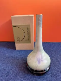 1098 深川製磁　グリーン木蓮　花瓶　花台付き　金彩　未使用