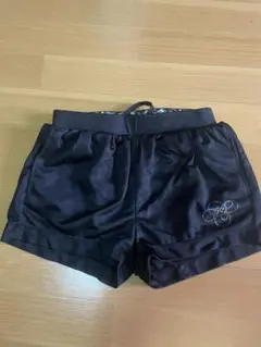 ショートパンツ