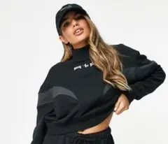 Nike ブラック クロップドスウェット L