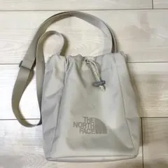 ノースフェイス ホワイトレーベル バケットバッグ クリームのサムネイル