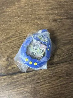 たまごっち　シャカシャカチャームコレクション　みみっち　青