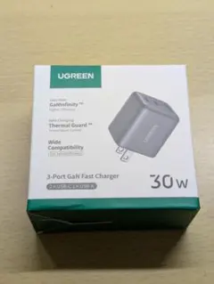 UGREEN 30W 3-Port GaN Fast Charger 充電器