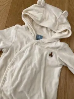 《美品》GAP くまさん　ロンパース　足付き　ベロア　お尻くま