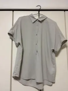 GU ドレープシャツ 半袖 ベージュ