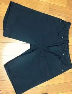 ハーフパンツ　黒