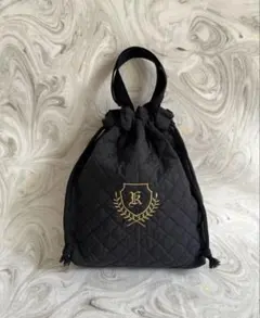 イニシャルＫ刺繍入り　巾着袋　お弁当袋のサムネイル
