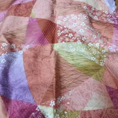 和柄花柄プリント生地 113cm x44cm