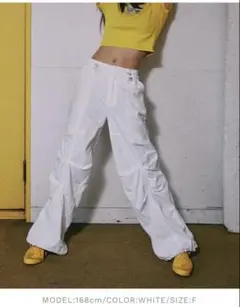 ナイロンタックワイドパンツ