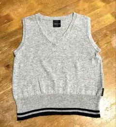 コムサイズム グレー Vネック ベスト 110サイズ