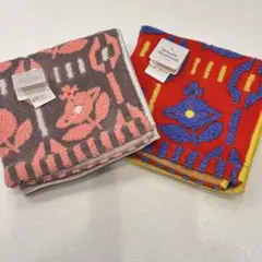新品　ヴィヴィアンウエストウッド　エンブロイダリーハンカチ　総刺繍　日本製 新品 ヴィヴィアンウエストウッド エンブロイダリーハンカチ 総刺繍