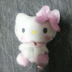 ハローキティ ぬいぐるみ 小型 リボン付き