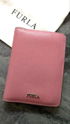 フルラ　FURLA　カードケース　定期入れ　ピンク　袋付き
