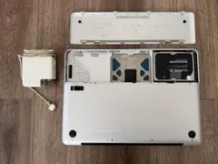 ジャンク MacBook Pro A1278 HDDなし 電源不良 部品取り