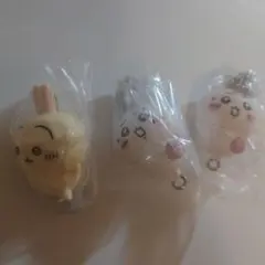 ちいかわ つまんでつなげてますこっと
