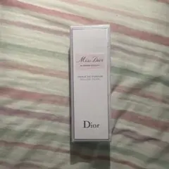 ミスディオール　ブルーミングブーケ　ローラー　パール　（20ml) 香水