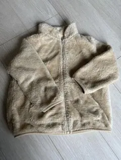 ベージュ フリース アウター