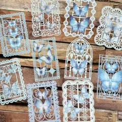 ◤コラージュ素材◢✨新品✨　蝶の窓枠　ブルー　10枚入り　レーザーカット