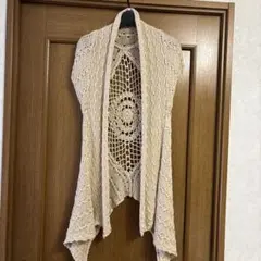 ベージュ レース編み カーディガン