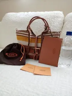 TOD'S ハンド、ショルダー2wayバッグ タイムレス　ブラウン/イエロー