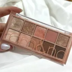 ベターザンパレット01 アイシャドウ　韓国　ロムアンド キラキラ　コスメ