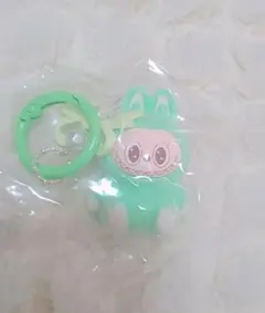 らぶぶ Labubuキーホルダー グリーン