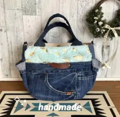 ミントグリーンフェザー柄♡デニムリメイクトートバッグ☆サイドポケット
