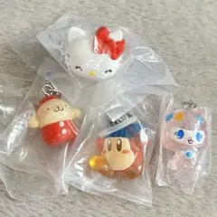 ガチャガチャ まとめ売り ハローキティ サンリオ いちご めじるしアクセサリー