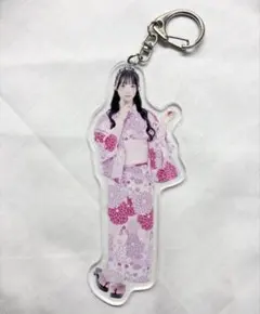 TENRIN 蓮花うらら 浴衣アクリルキーホルダー - メルカリ