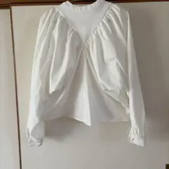 select moca ホワイト バルーンスリーブ シャツのサムネイル