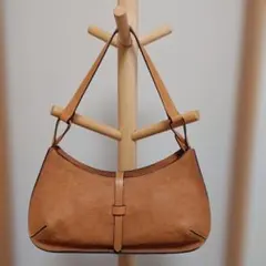 Dakota　ブラウンレザー ショルダーバッグ