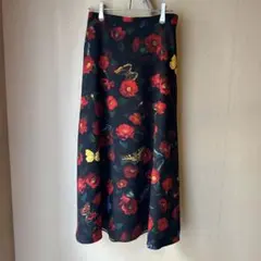 極美品✨アンドエルシー　ネコ柄フレアスカート　裏地付き　黒　M 希少　洗える ＆ellecy ネコ柄スカート アンドエルシー 猫 ねこ 総柄