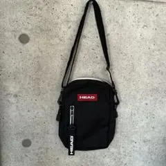 HEAD ブラック ショルダーバッグのサムネイル