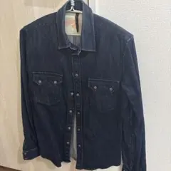 Nudie Jeans Co. ダークデニム長袖シャツ