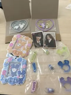 TWICE トレカケース 缶バッジ キーホルダー セット サナ ツウィ - メルカリ