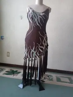 ラテンドレス