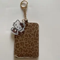 ハローキティ ヒョウ柄パスケース