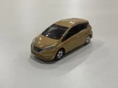 トミカ 日産 ティーダ シルキーベージュ - メルカリ