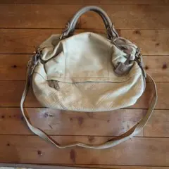 新品✨️2WAY/本革 レザー ショルダーバッグ ハンドバッグ アイボリー