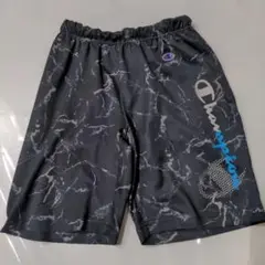 チャンピオン　ハーフパンツ　半ズボン　150cm