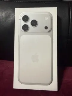 Apple iPhone 17 Pro max 本体256GB シルバー - メルカリ