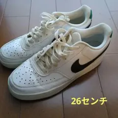 NIKE ホワイトスニーカー 26センチ